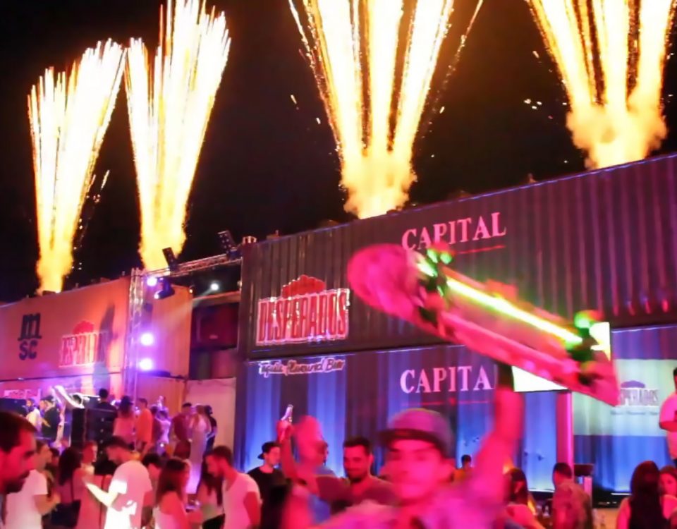 Pirotecnia y Máquinas de fuego lanzallamas de Biefec FX, Efectos Especiales, para eventos y fiestas.