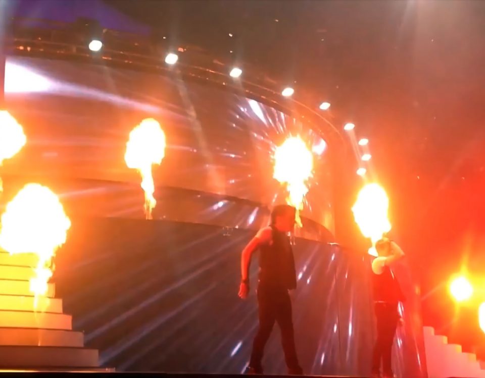 Máquinas de fuego lanzallamas de Biefec FX, Efectos Especiales, para eventos y grandes shows: Flamaniac, Wave Flame, Flame Jets y Stage Flame.